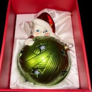 Home Reflections 2 Color Changing mode Xmas Kitty Cat on Ball of Yarn Ornament